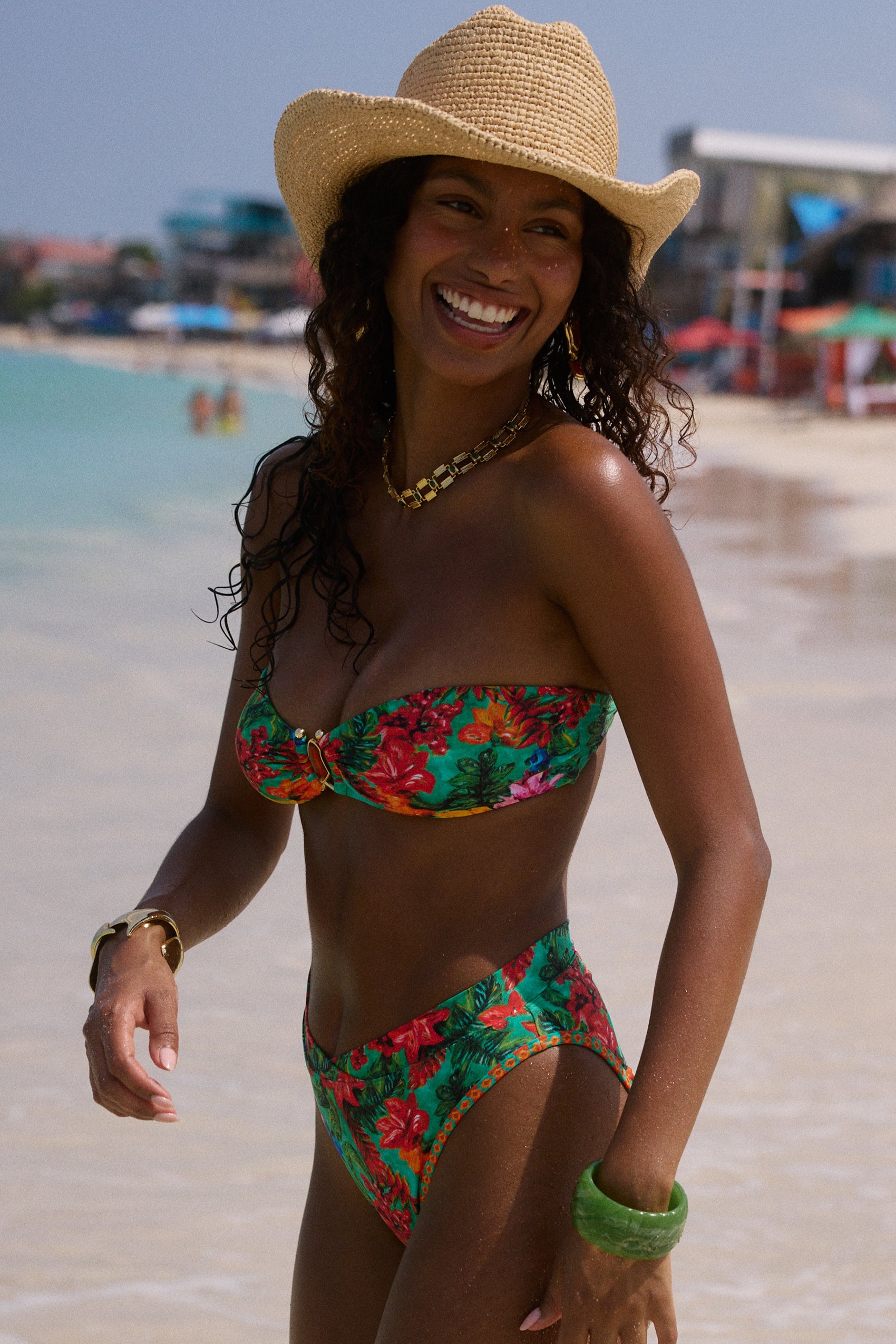 Belize Top in La Ceiba